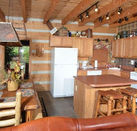 #3690 Bear Creek Lodge Hatchertown Eksteriør billede